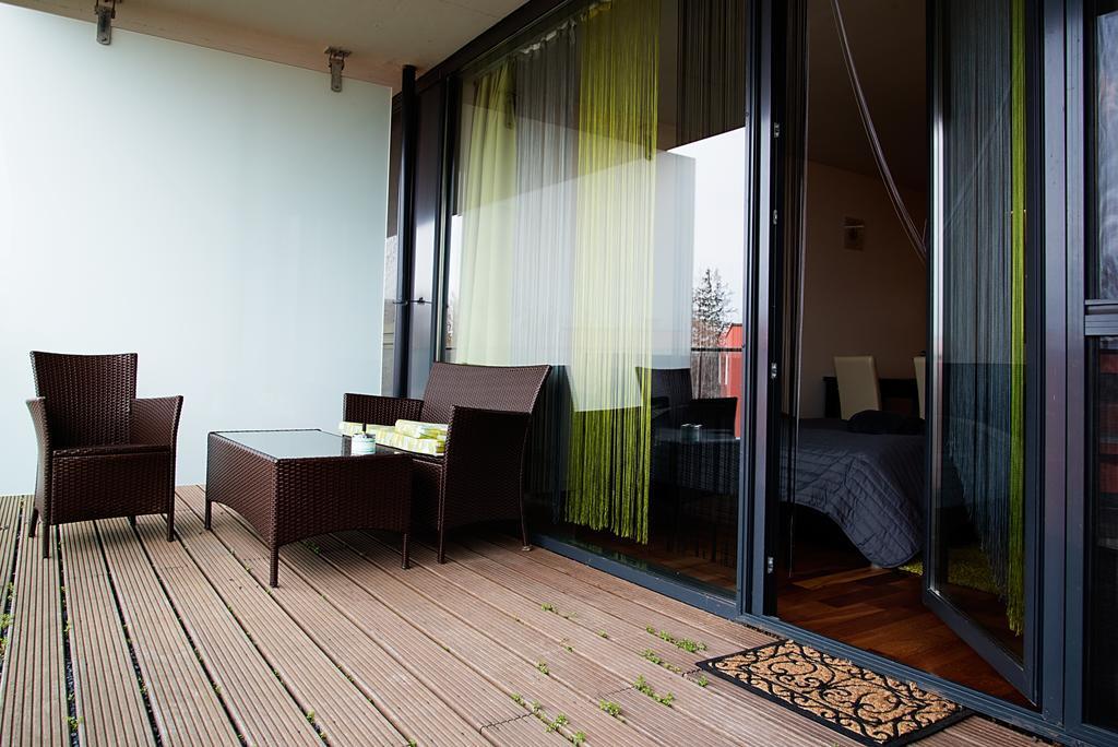 Modern Apartment With Lake View Balatonlelle Exterior foto